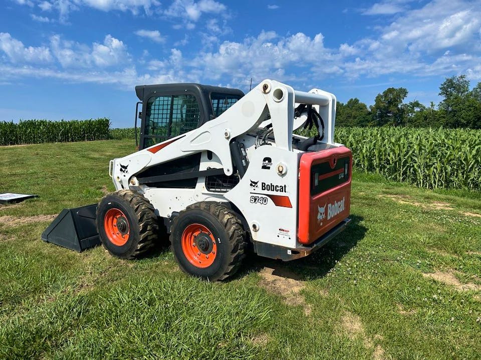 Bobcat S740