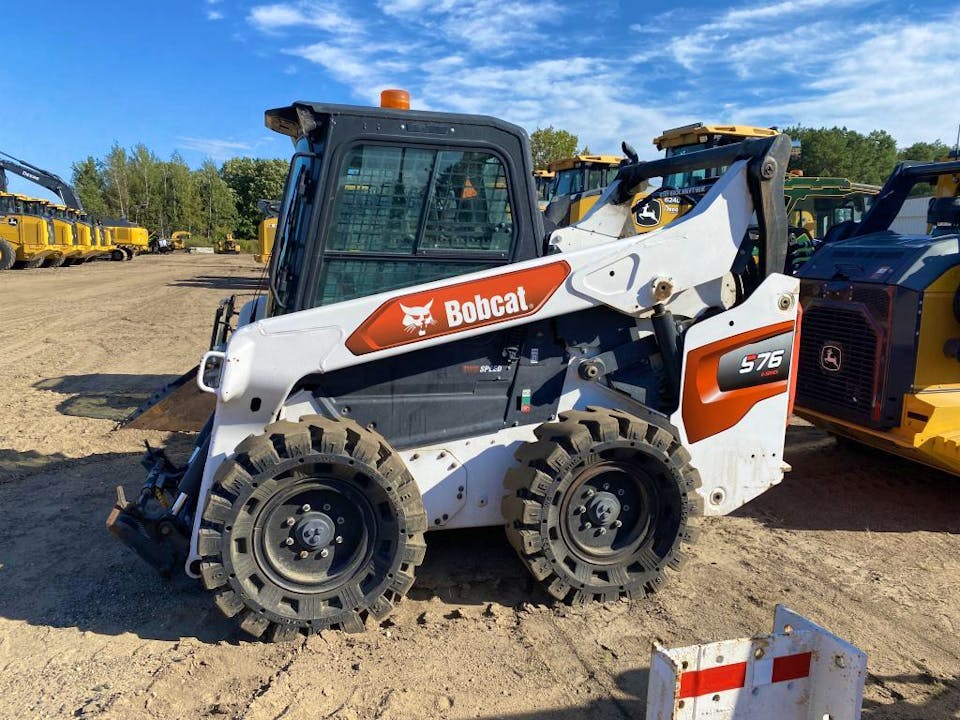 Bobcat S76