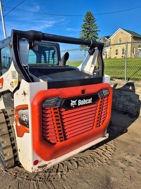 Bobcat T64
