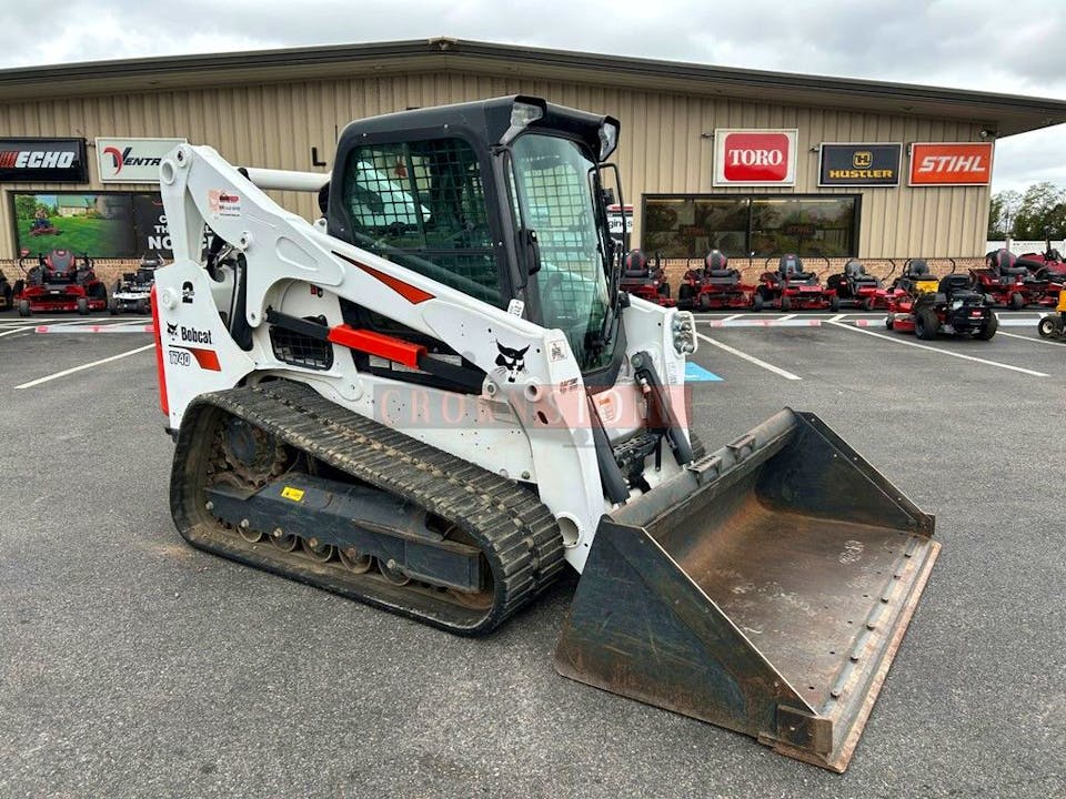 Bobcat T740