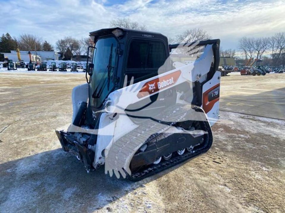 Bobcat T76
