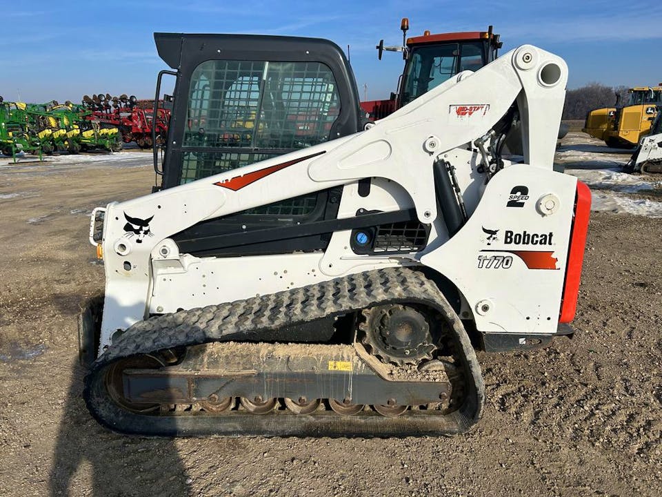Bobcat T770