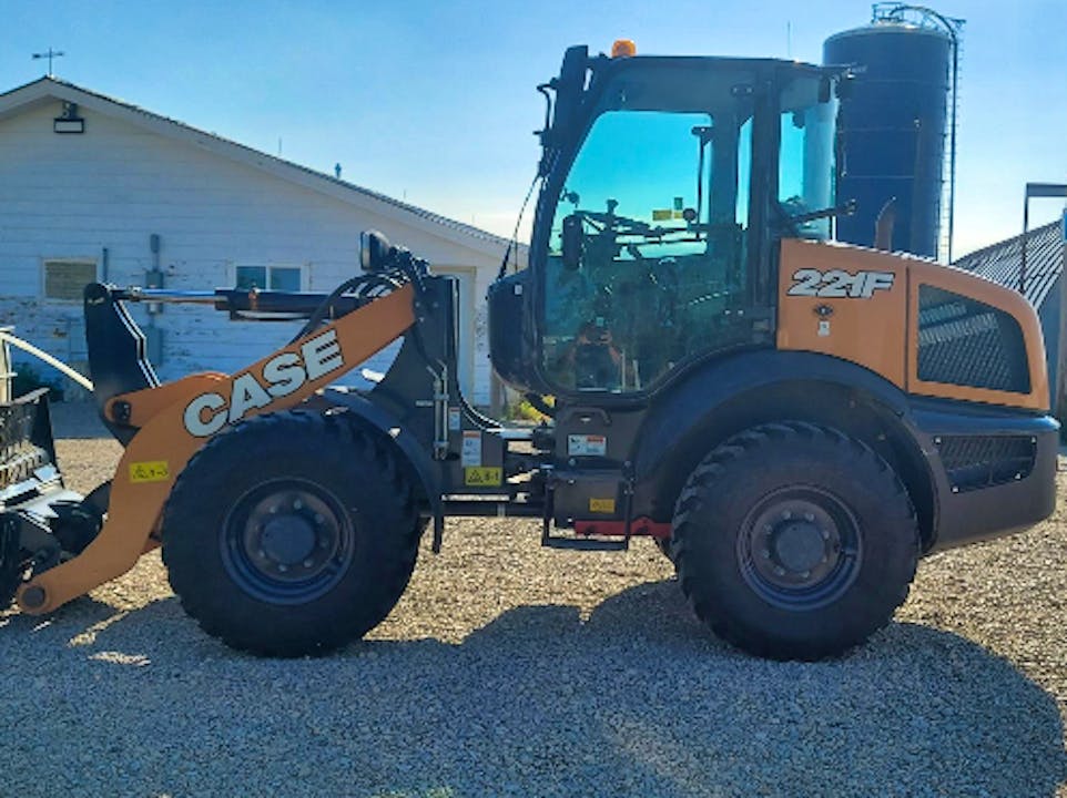 Case 221F HS HIGH SPEED COMPACT