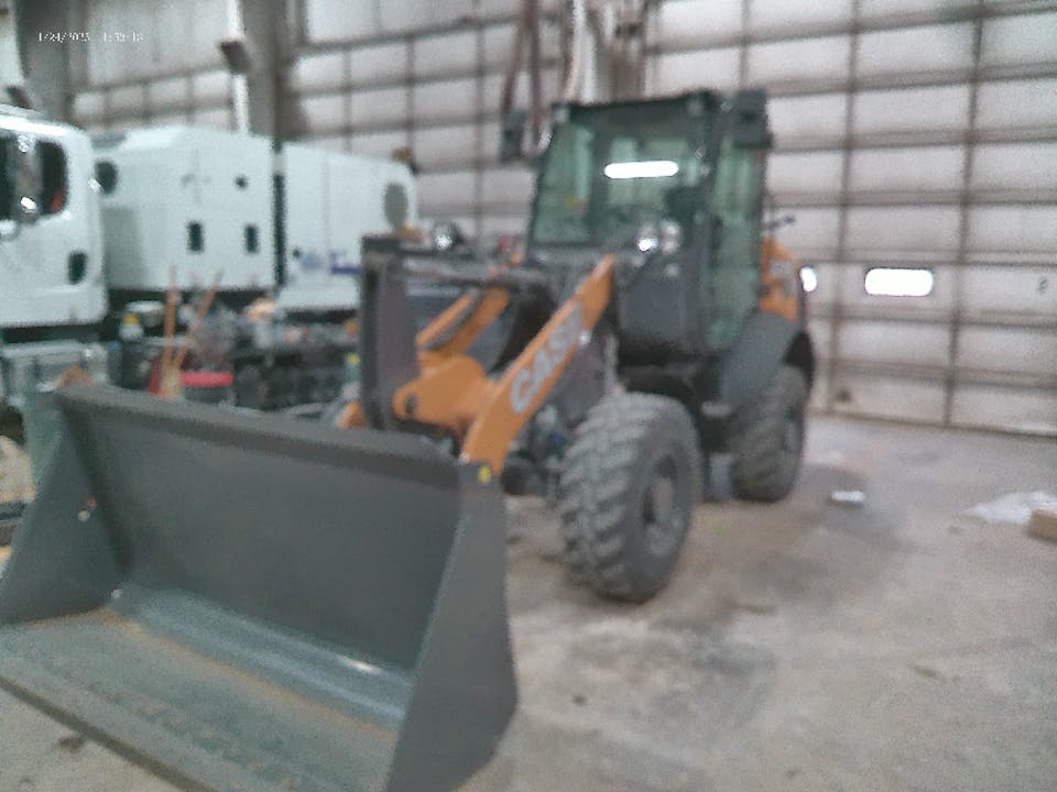 Case 221F HS HIGH SPEED COMPACT