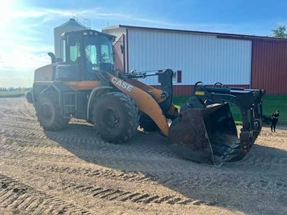 Case 621G2 XR