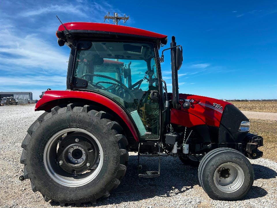 Case FARMALL 75A