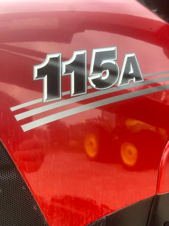 Case IH Farmall 115A