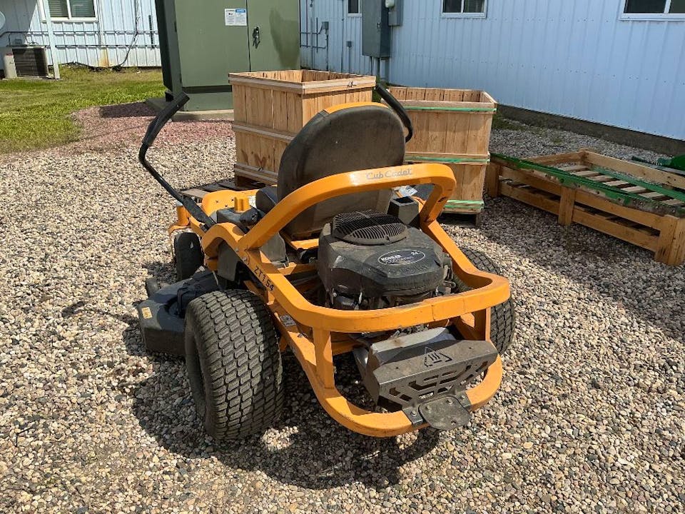 Cub Cadet ZT1 54