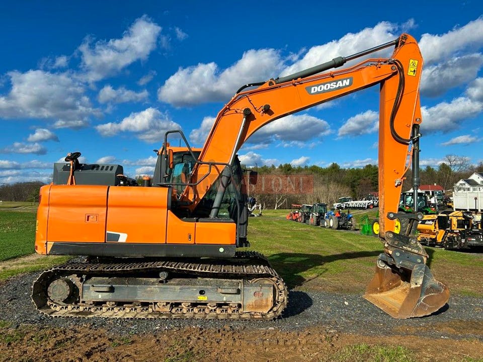 Doosan DX140LC-5