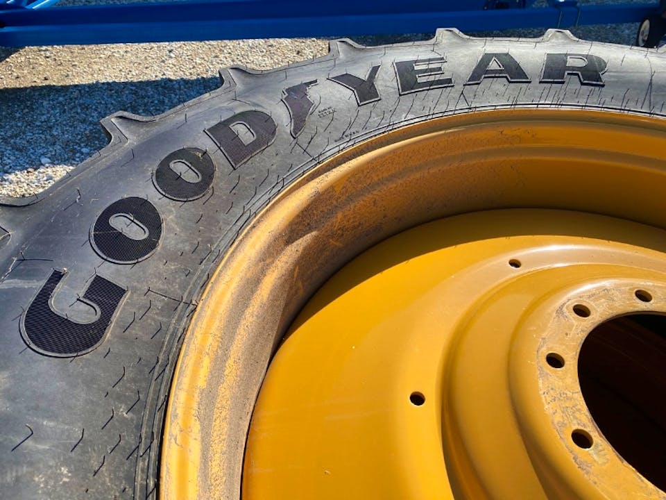 GRAHAM GOODYEAR 520/85R46 WHEELS