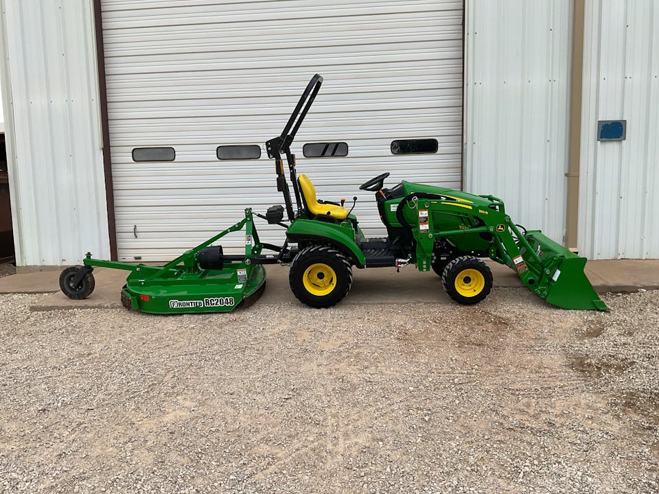 John Deere 1023E