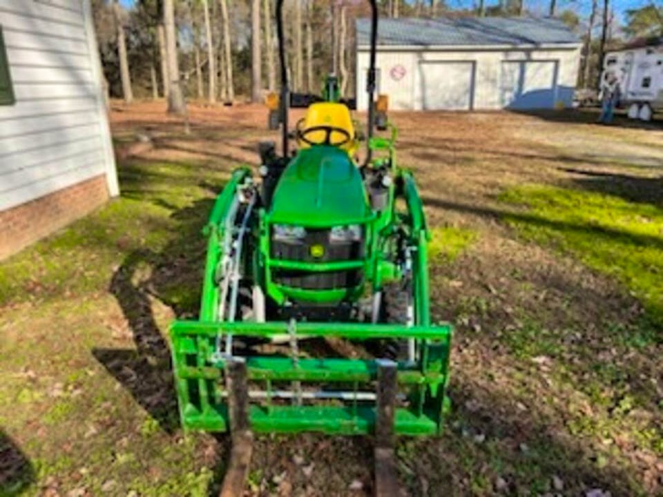 John Deere 1025R