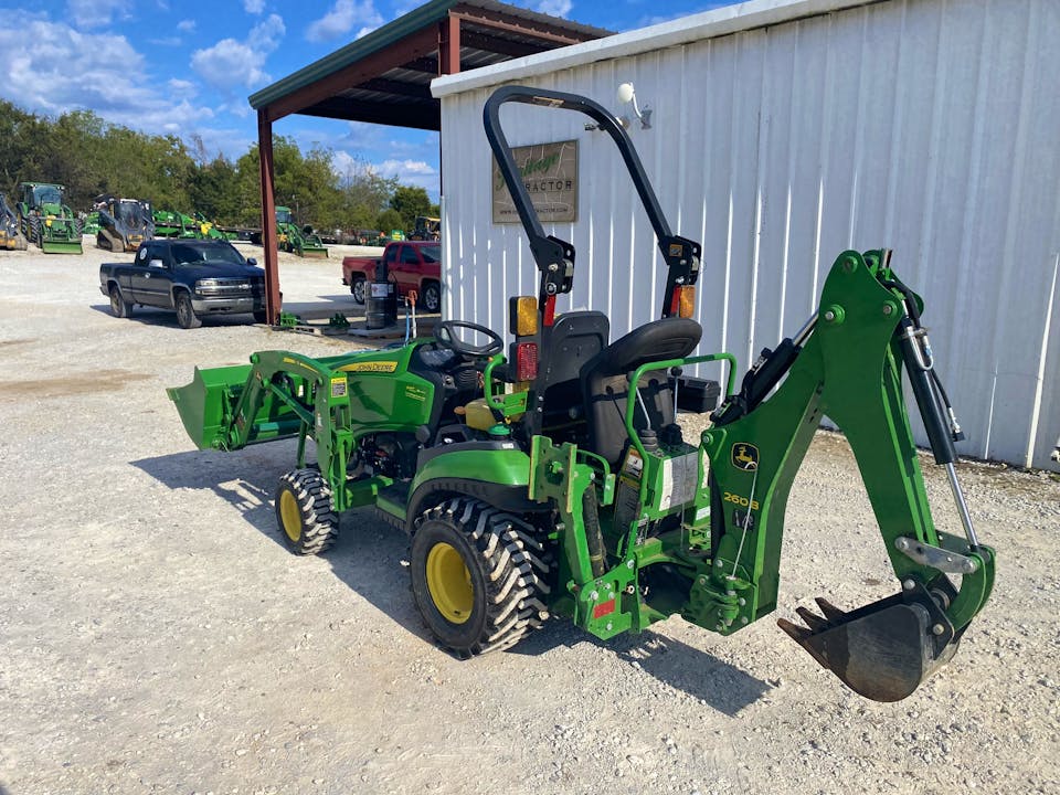 John Deere 1025R