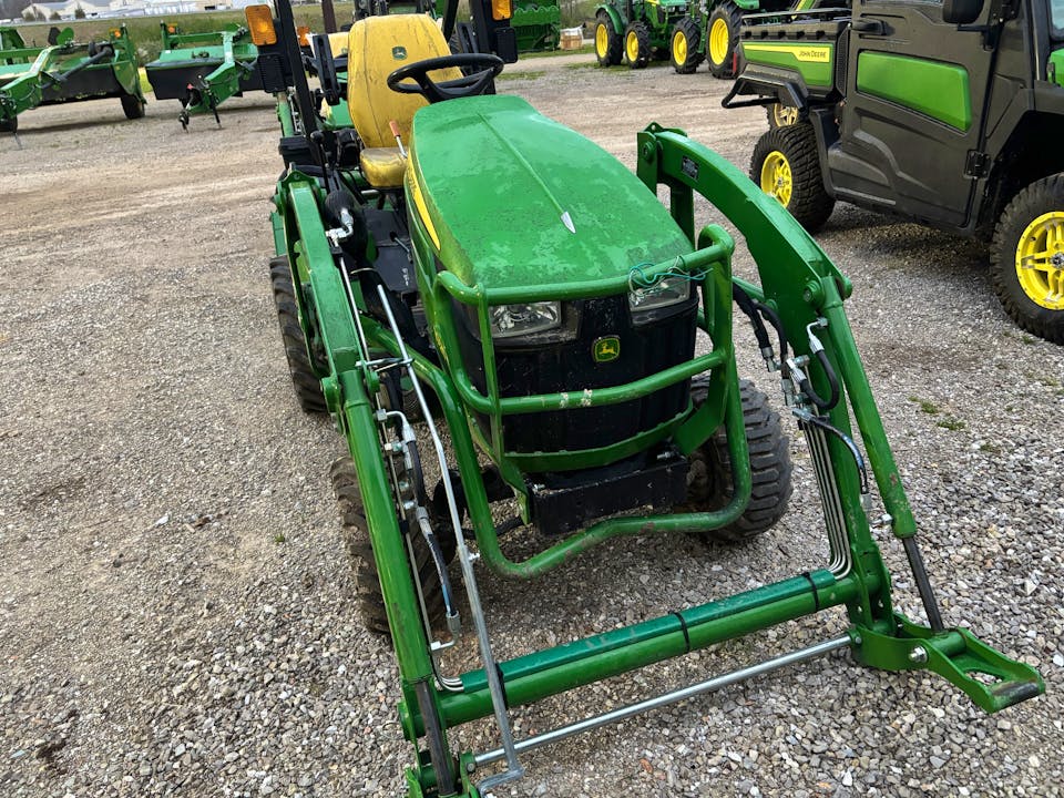 John Deere 1025R