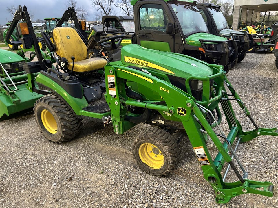 John Deere 1025R