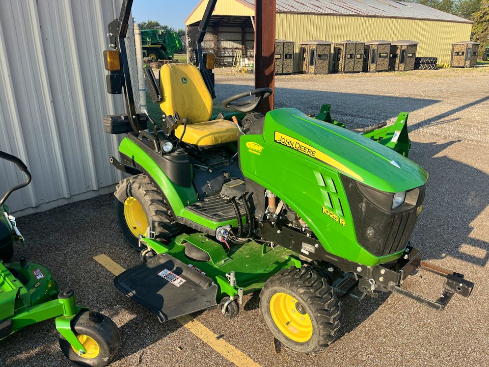 John Deere 1025R