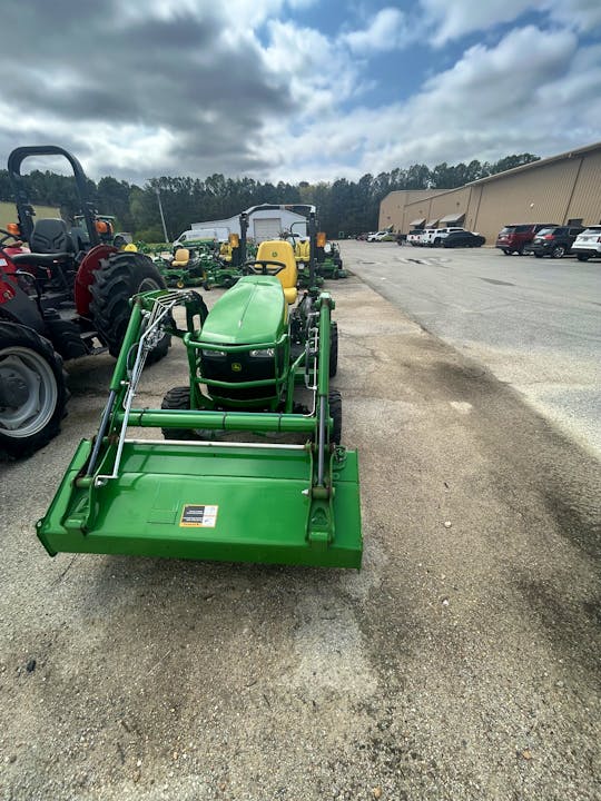 John Deere 1025R