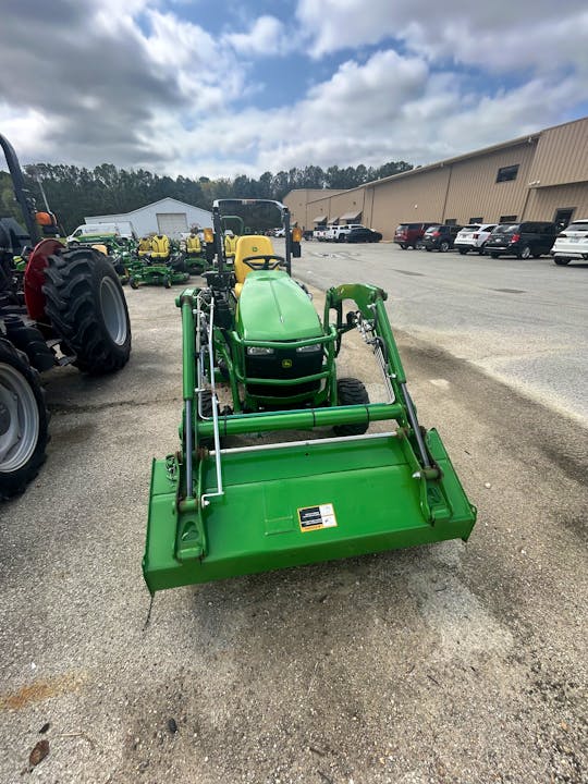 John Deere 1025R