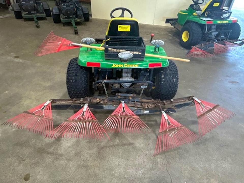 John Deere 1200A