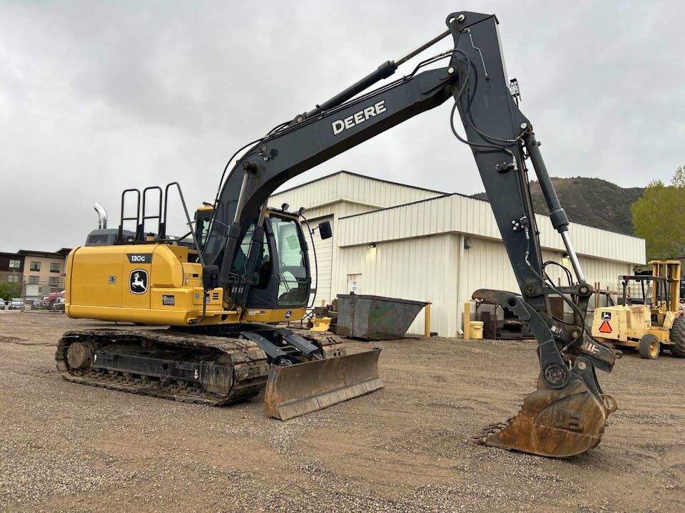 John Deere 130G