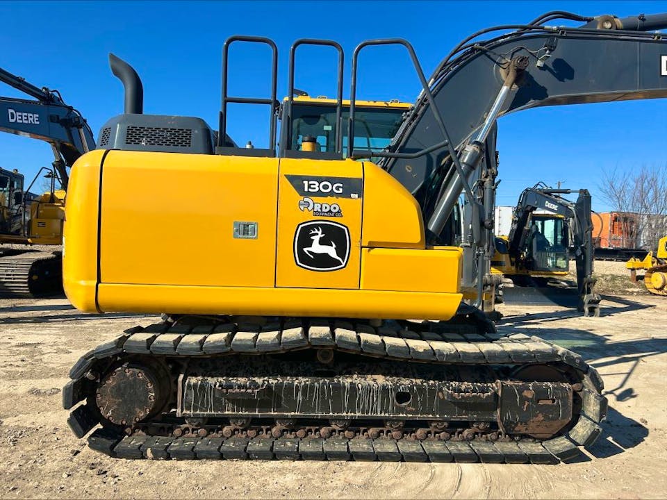 John Deere 130GLC