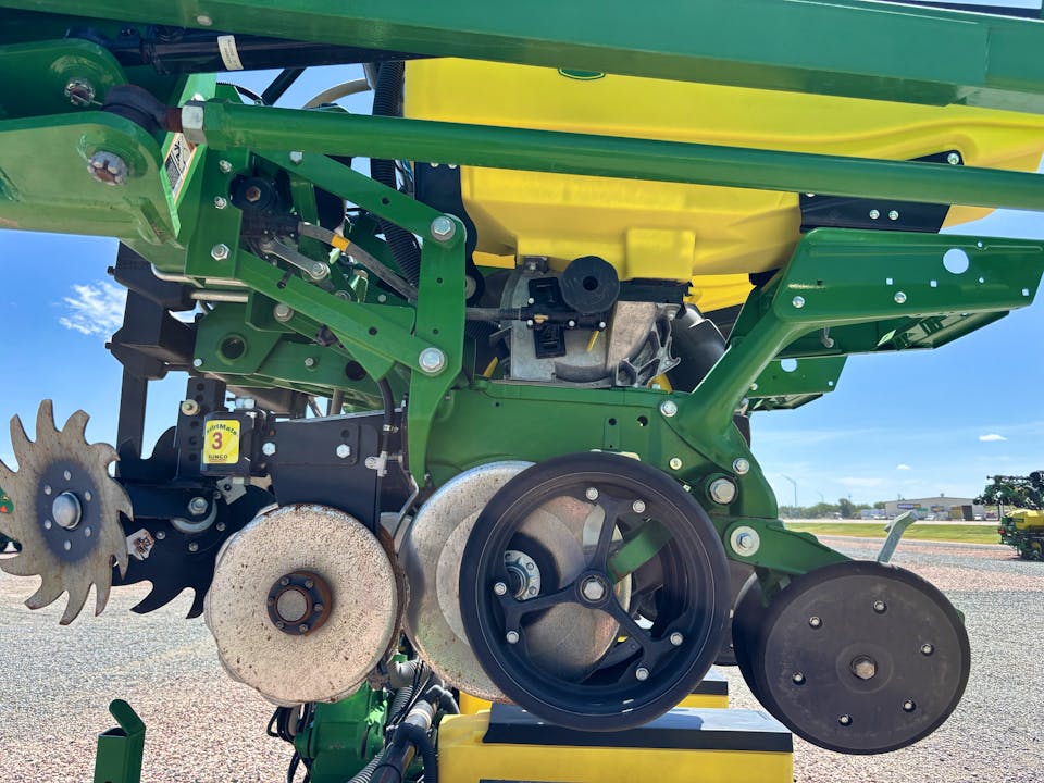 John Deere 1725