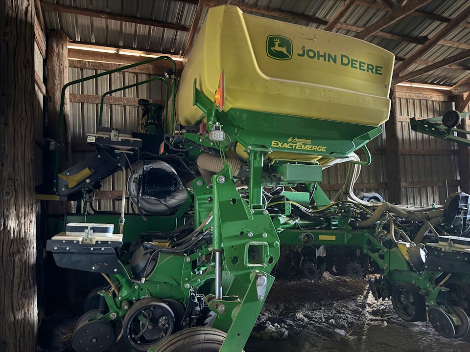 John Deere 1775NT