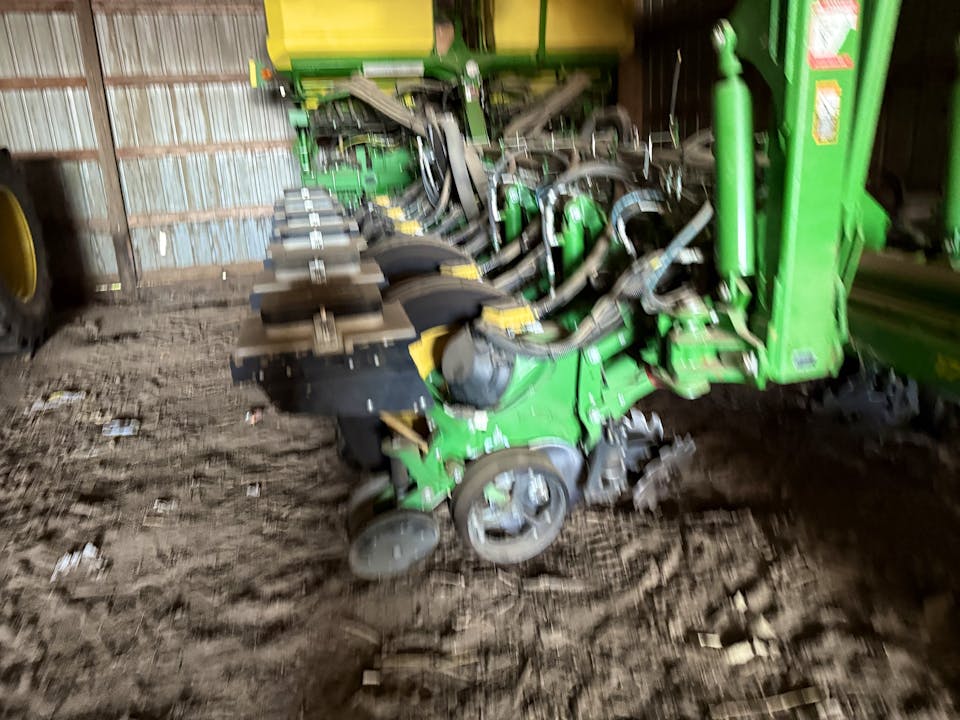 John Deere 1775NT