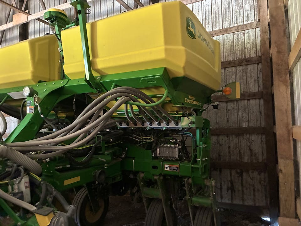 John Deere 1775NT