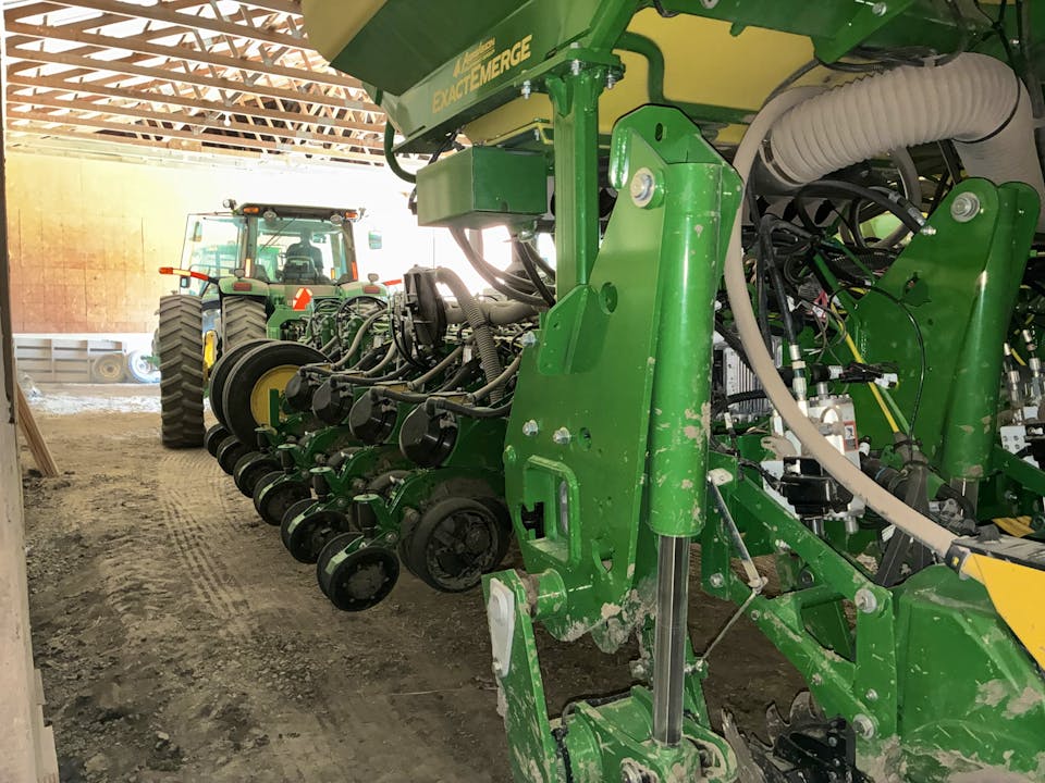 John Deere 1775NT