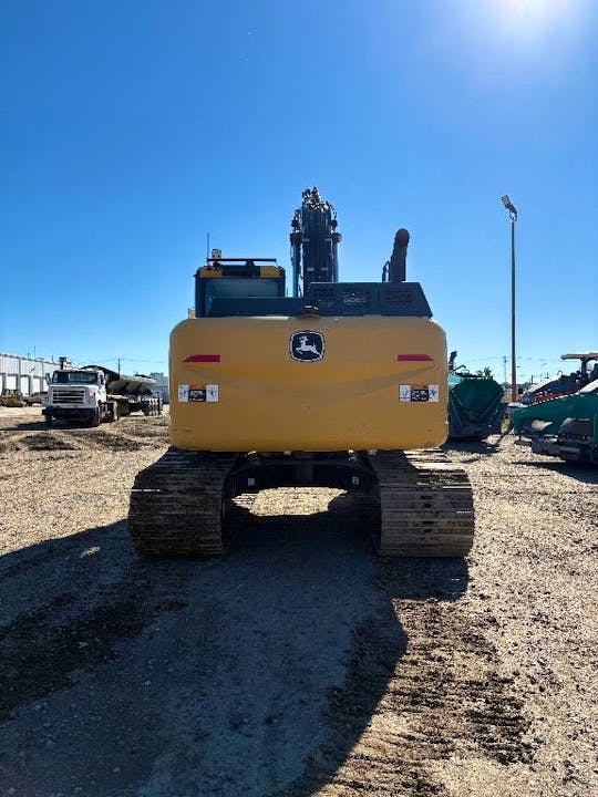 John Deere 200G