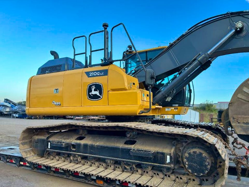 John Deere 210GLC