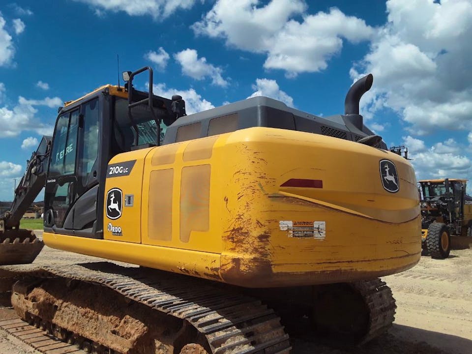 John Deere 210GLC