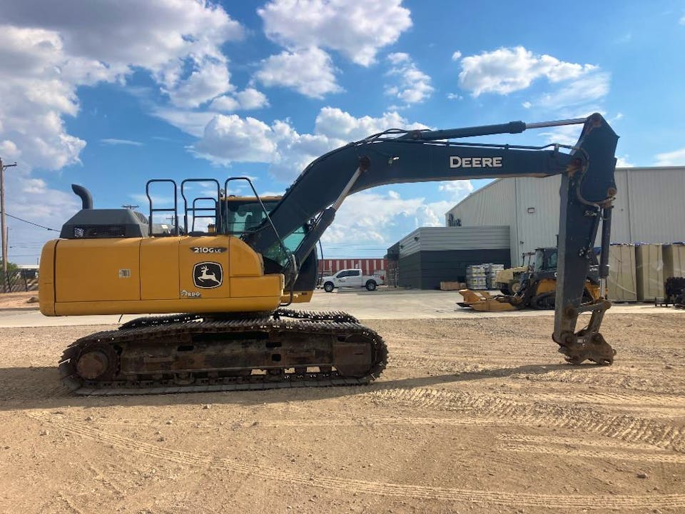 John Deere 210GLC