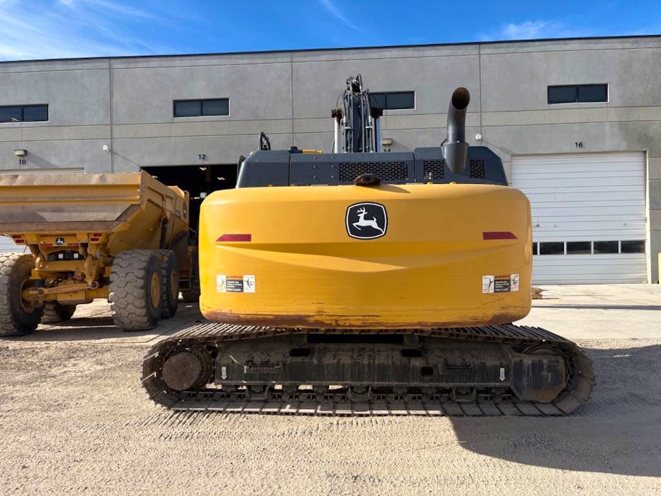 John Deere 250GLC