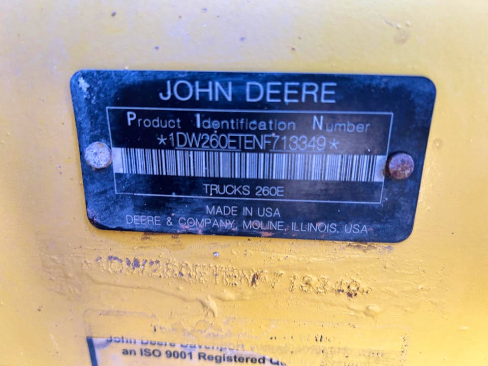 John Deere 260E
