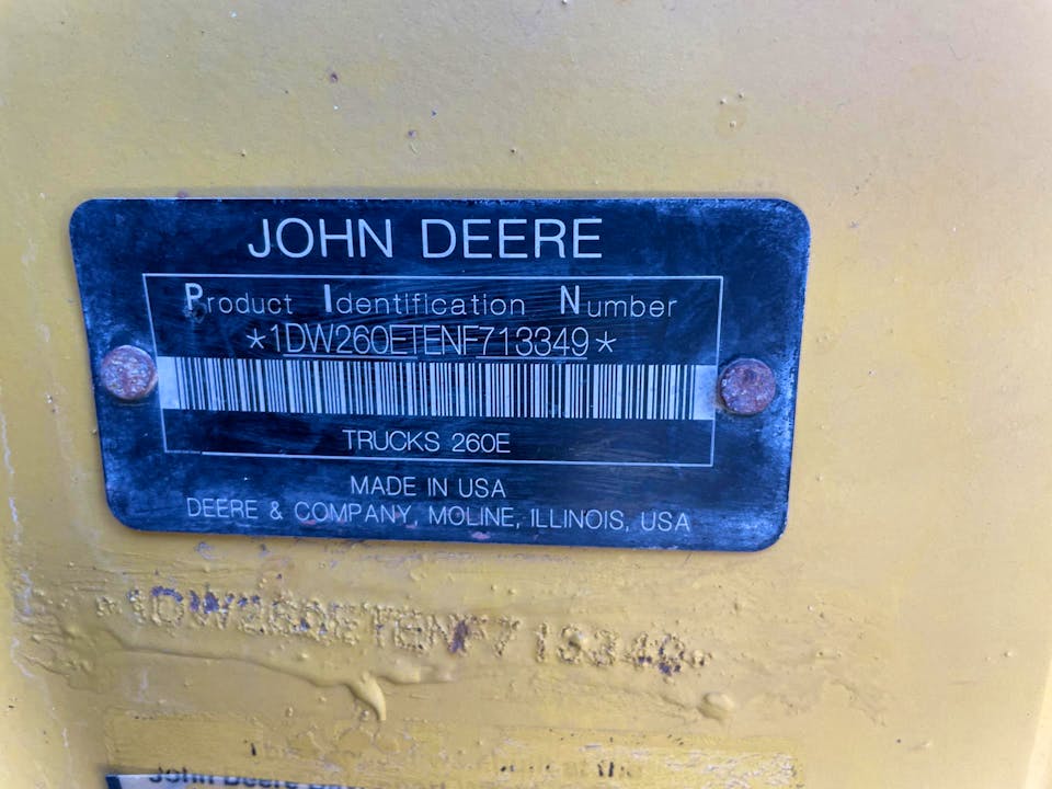 John Deere 260E