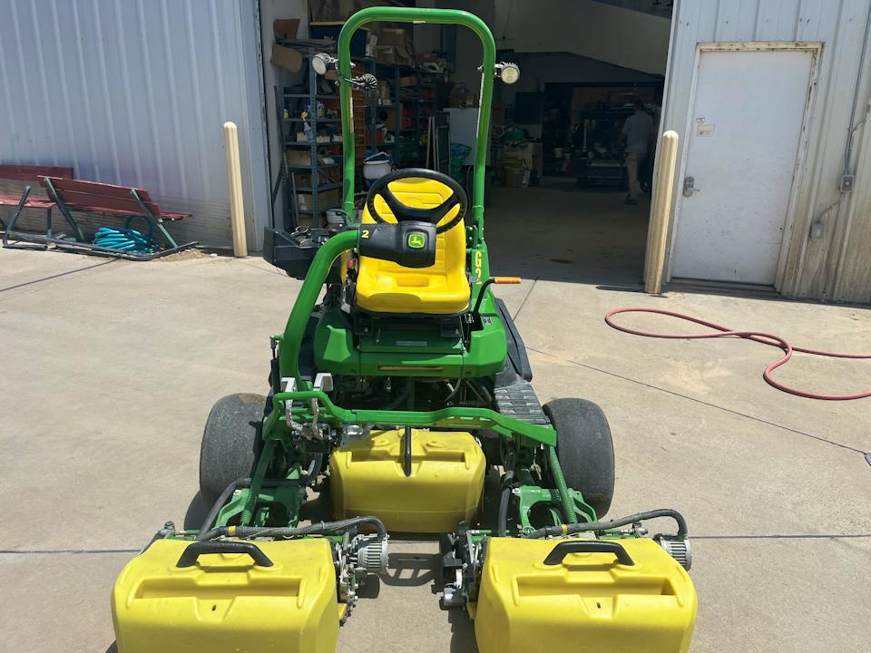 John Deere 2750 E-Cut