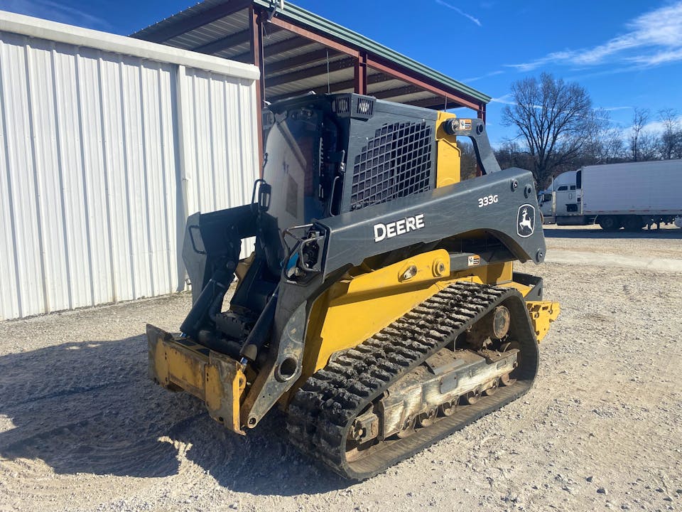 John Deere 333G