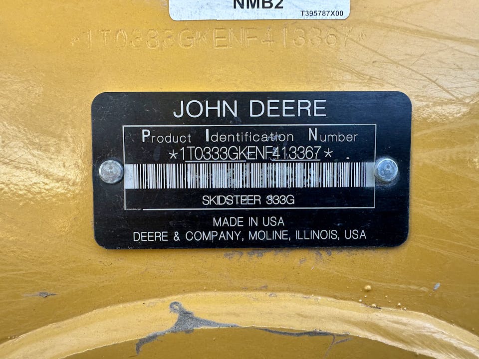 John Deere 333G