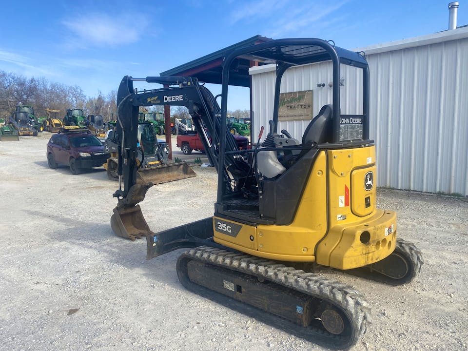 John Deere 35G