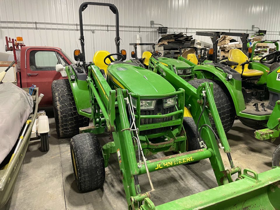 John Deere 4066R
