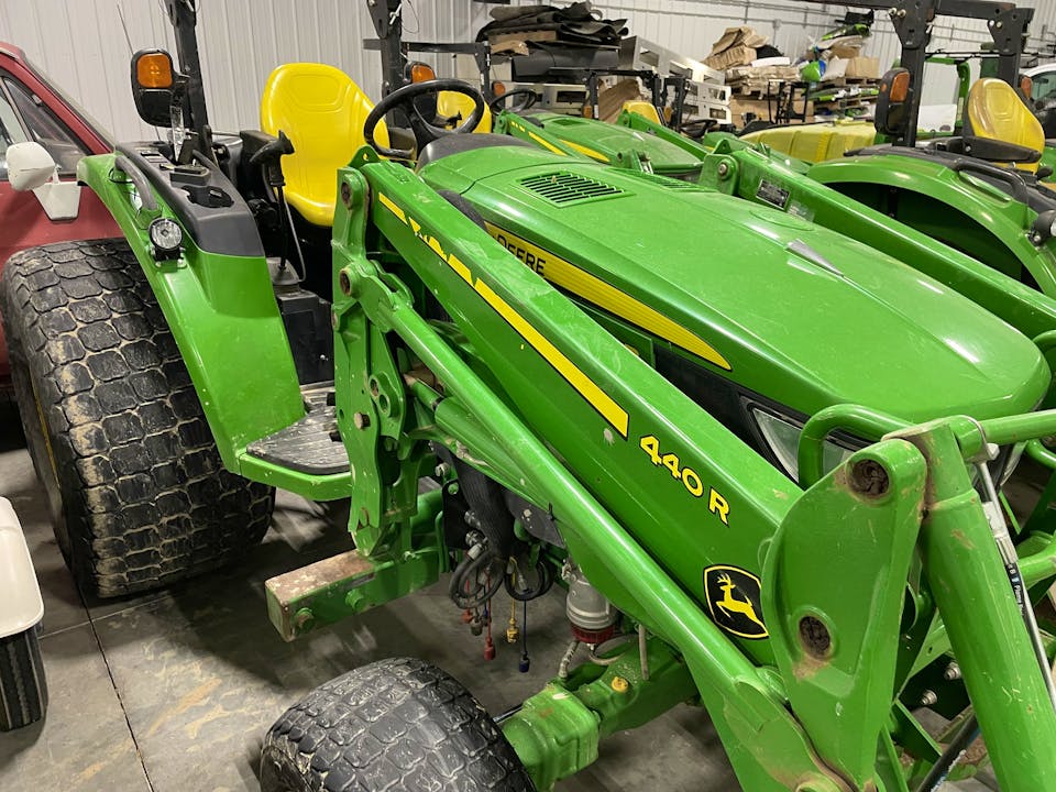 John Deere 4066R