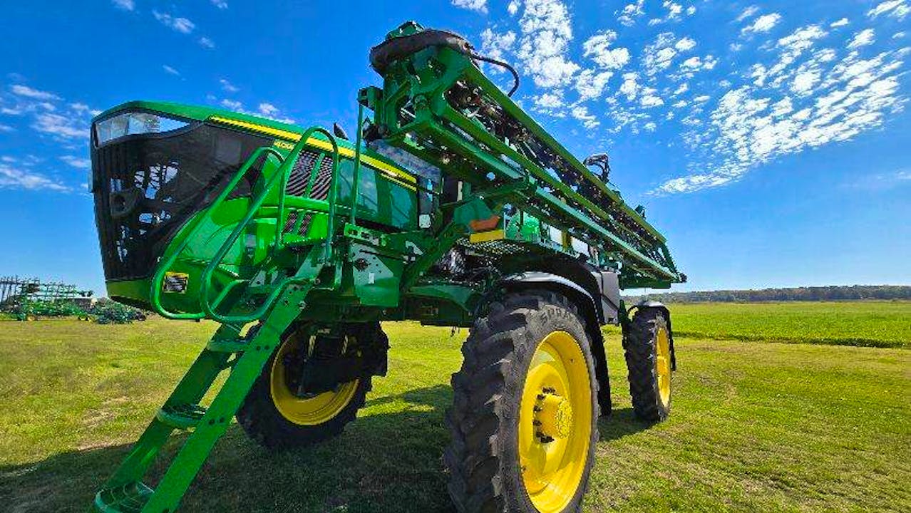John Deere 408R