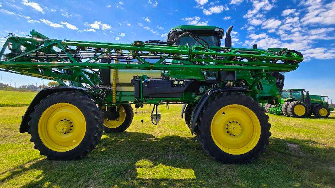 John Deere 408R