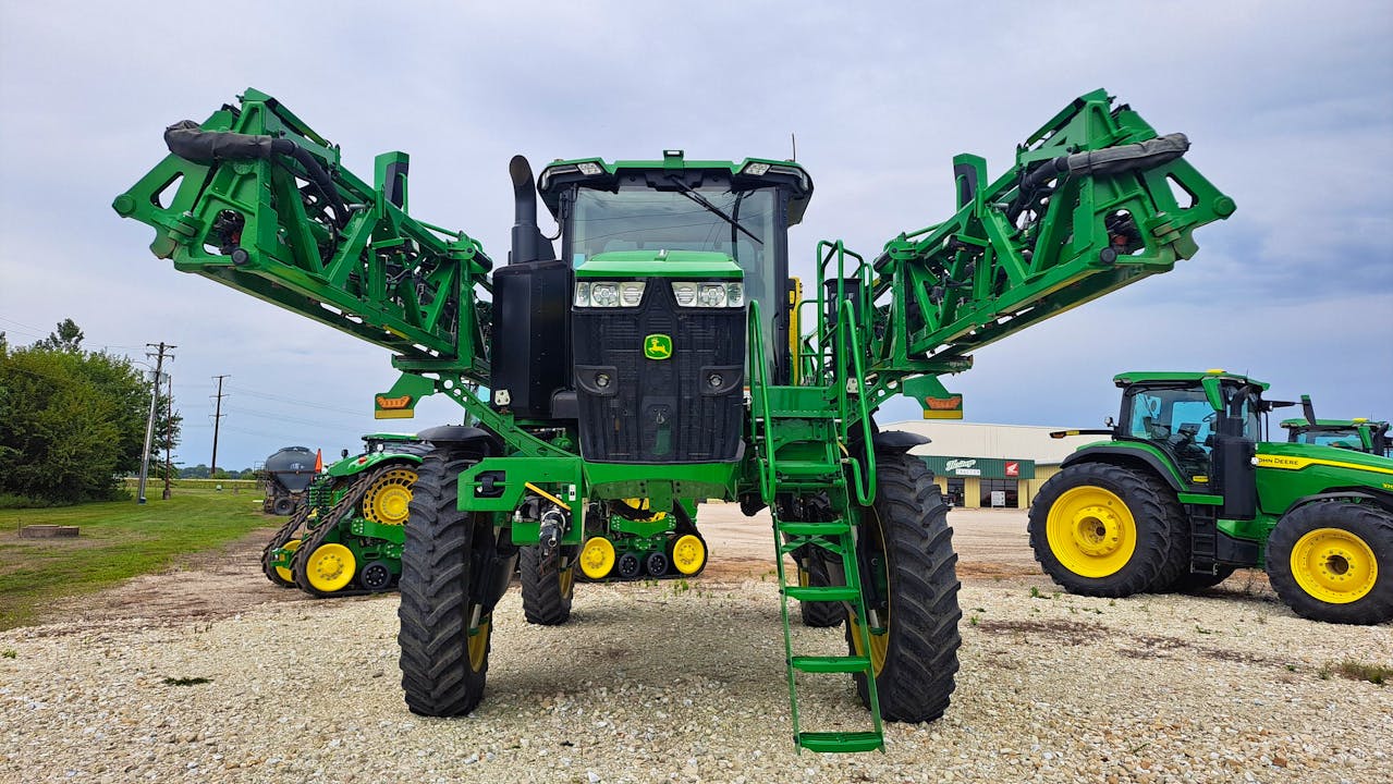 John Deere 410R