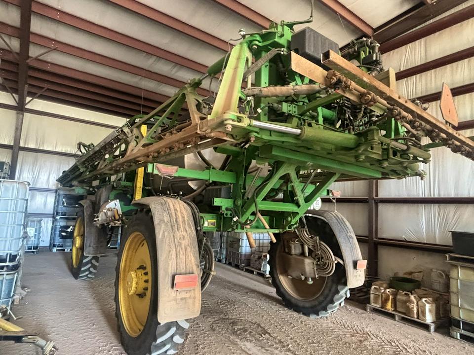 John Deere 412R