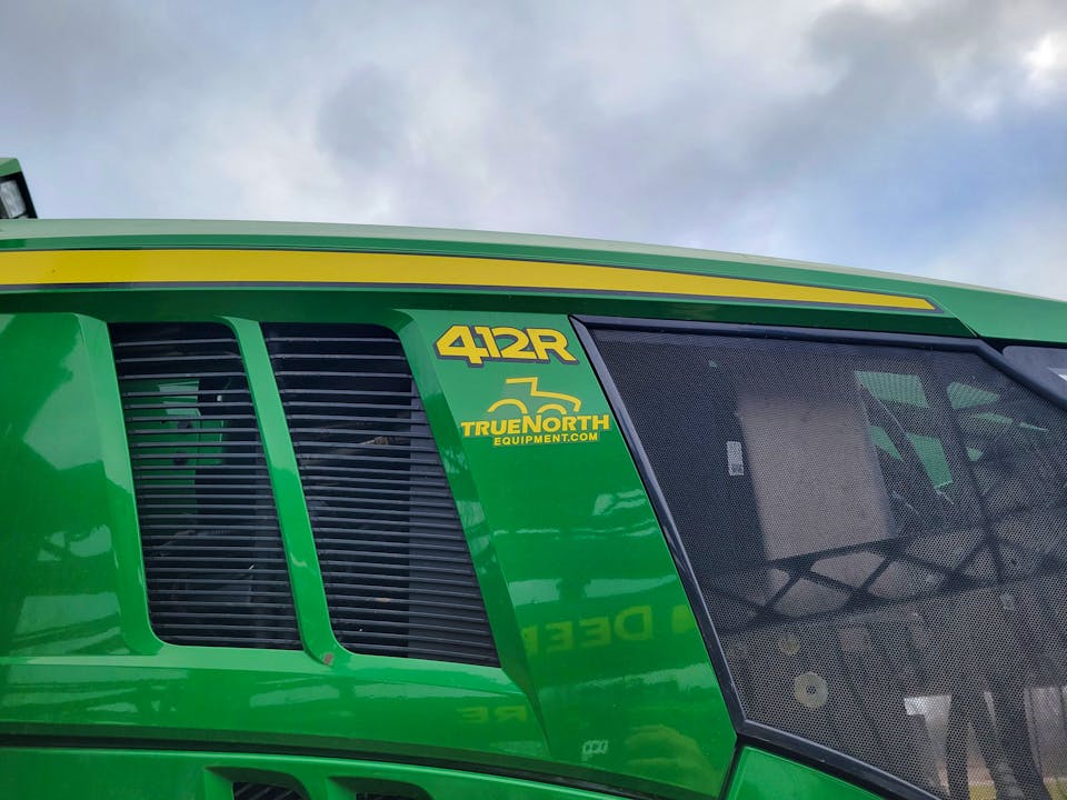 John Deere 412R