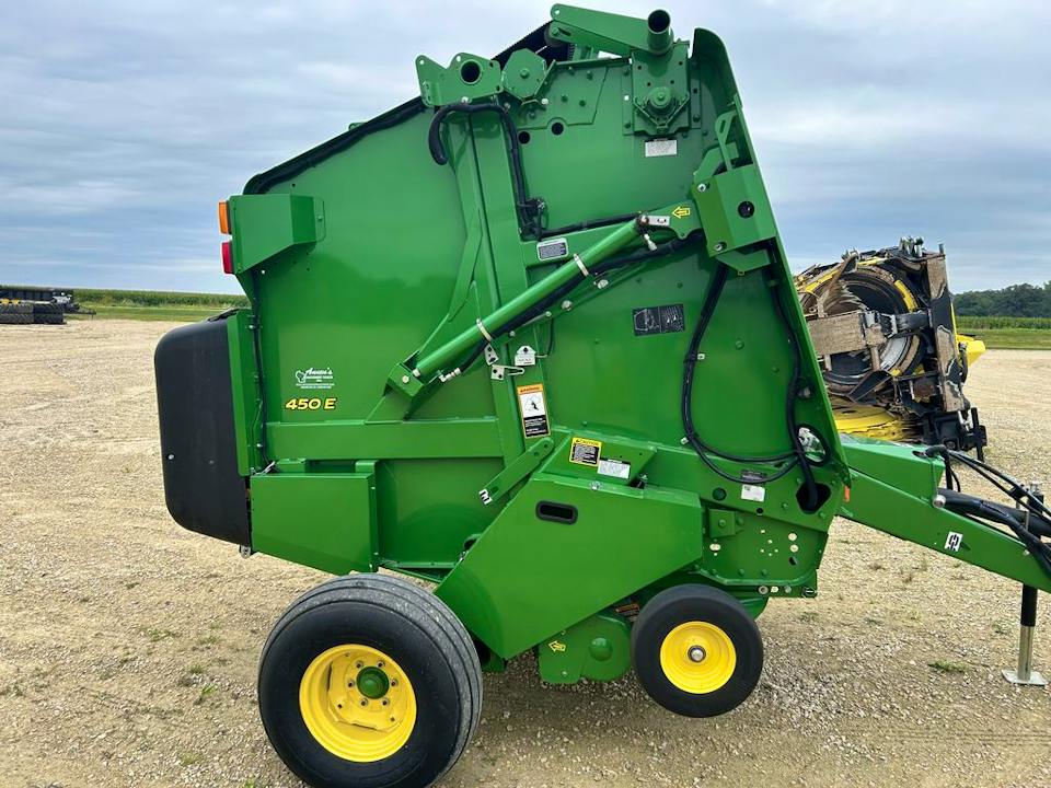 John Deere 450E