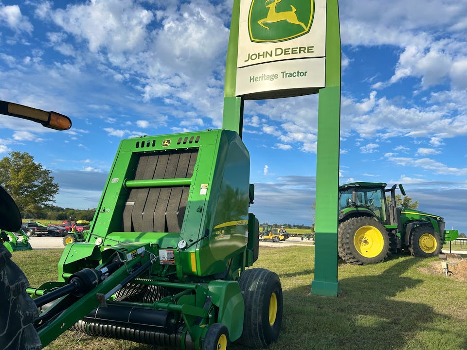 John Deere 460M Precutter